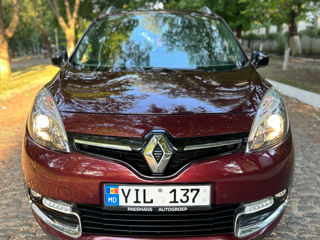 Renault Grand Scenic foto 3