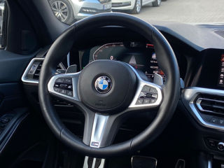 BMW 3 Series foto 9