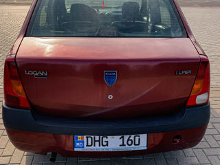 Dacia Logan foto 3