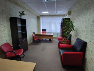 Oficiu mobilat de 42,30 m2 pentru 3 persoane pe str. Tighina 65 foto 5