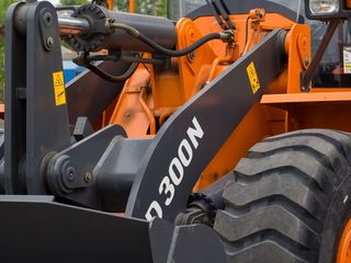 Новый фронтальный погрузчик disd sd300n by doosan *в наличии на складе в кишиневе foto 11