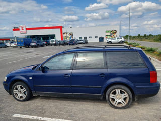 Volkswagen Passat foto 2