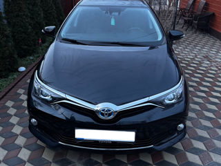 Toyota Auris foto 2