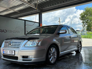 Toyota Avensis foto 3