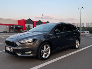 Ford Focus фото 9