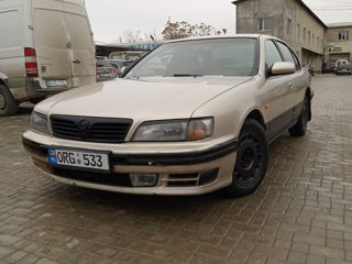 Nissan Maxima foto 2