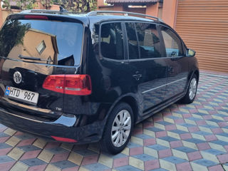 Volkswagen Touran foto 6