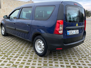 Dacia Logan foto 4