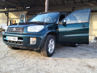 Toyota Rav 4 foto 8