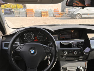 BMW 5 Series foto 4