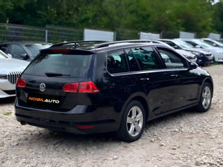 Volkswagen Golf foto 5