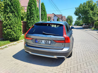 Volvo V90 Cross Country foto 7