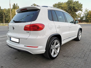 Volkswagen Tiguan foto 2