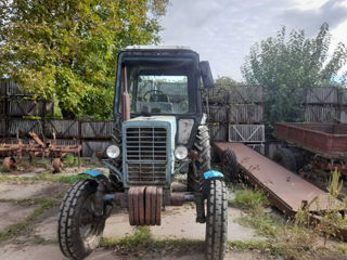 Tractor MTZ 80 foto 2