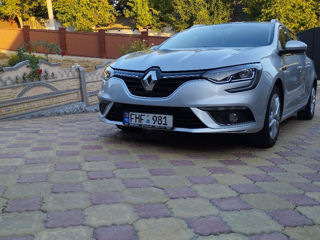 Renault Megane foto 2