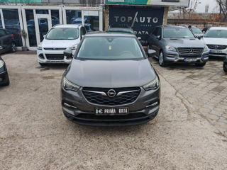 Opel Grandland X foto 2