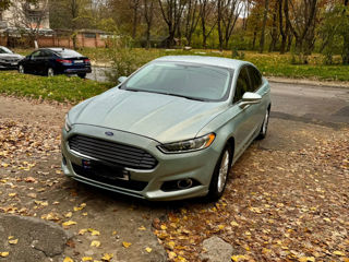 Ford Fusion foto 7