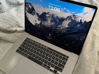 MacBook Pro 16 Retina 2019