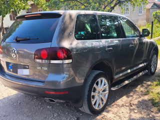 Volkswagen Touareg foto 4