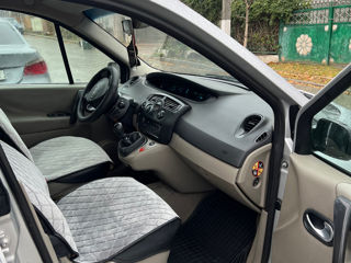 Renault Scenic foto 3