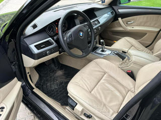 BMW 5 Series foto 8