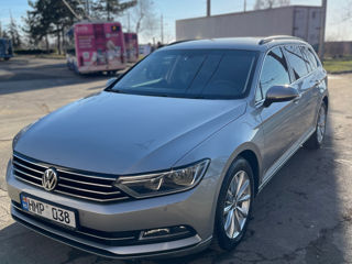 Volkswagen Passat foto 2