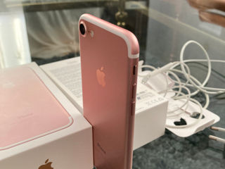 7 Rose Gold 32GB Ideal ca nou foto 8