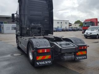 Volvo FH460 4x2 foto 3