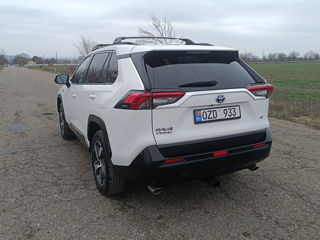 Toyota Rav 4 foto 4