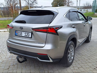 Lexus NX Series foto 4