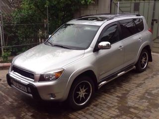 Toyota Rav 4 foto 2