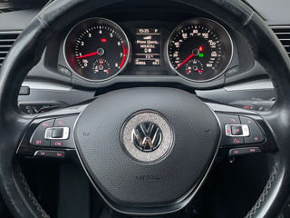 Volkswagen Passat foto 7