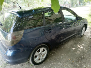 Toyota Matrix, 2005