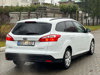 Ford Focus foto 4