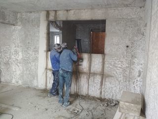 Servicii demolarii demontarea pereților-despărțitori din beton taerea diamanta al betonului armat p foto 2