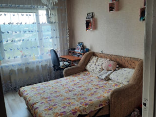 Apartament cu 2 camere, 44 m², Podul Chișinăului, Bălți foto 3