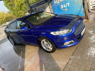 Ford Mondeo foto 3