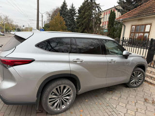 Toyota Highlander foto 3