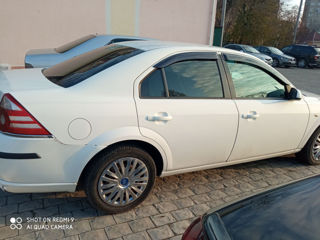 Ford Mondeo foto 5