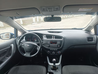 KIA Ceed foto 3