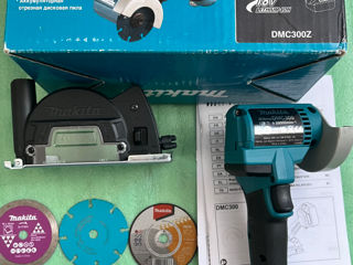 Аккумуляторная мини-болгарка Makita DMC300Z foto 2