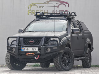 Nissan Navara foto 2