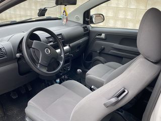 Volkswagen Fox foto 8