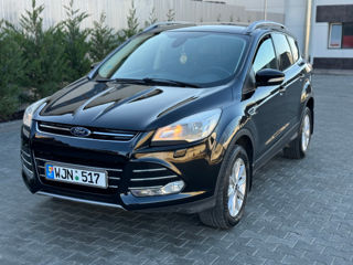 Ford Kuga foto 3