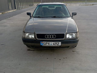 Audi 80