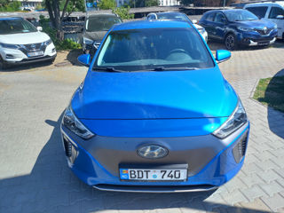 Hyundai IONIQ foto 2