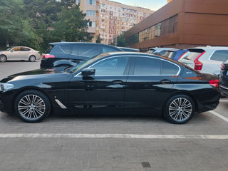 BMW 5 Series foto 2