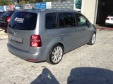 Volkswagen Touran foto 5