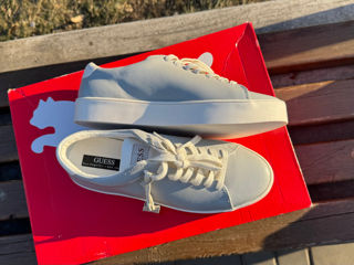 Ghete Guess 37-38 foto 0