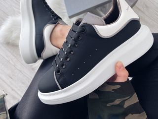 Alexander Mcqueen Low Top Black Reflective foto 2